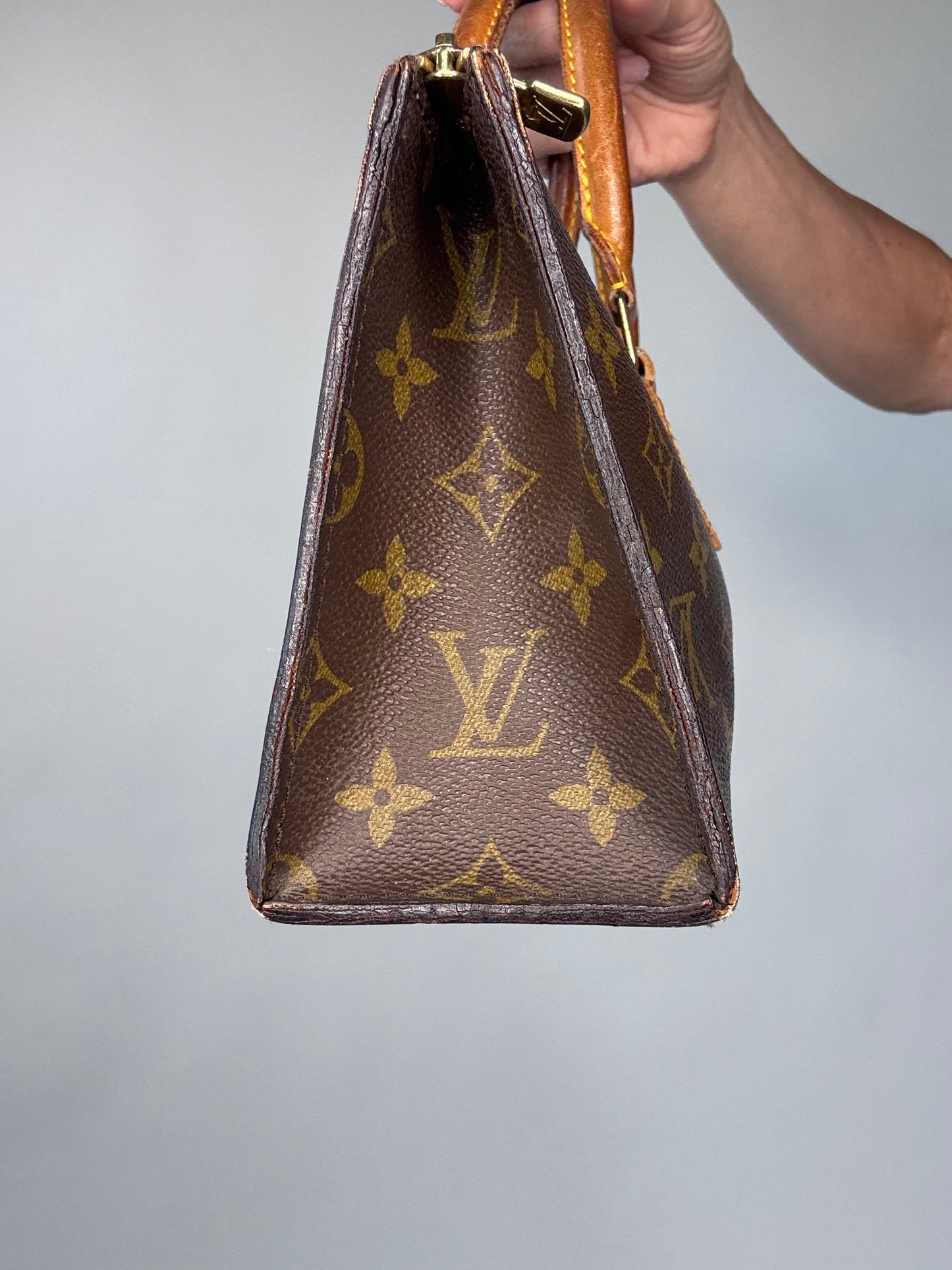 Louis Vuitton Vintage Monogram Tringle Sac