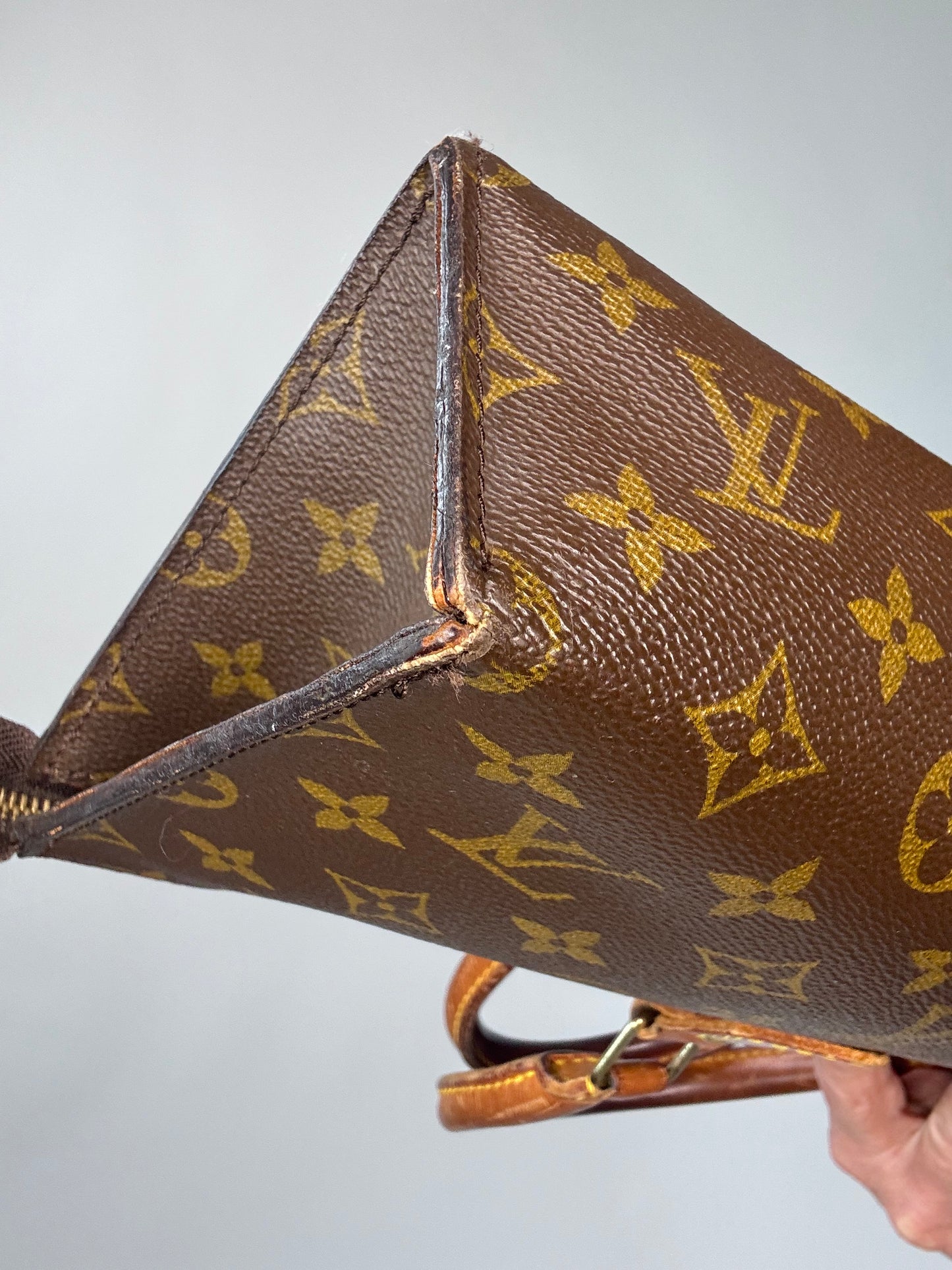 Louis Vuitton Vintage Monogram Tringle Sac