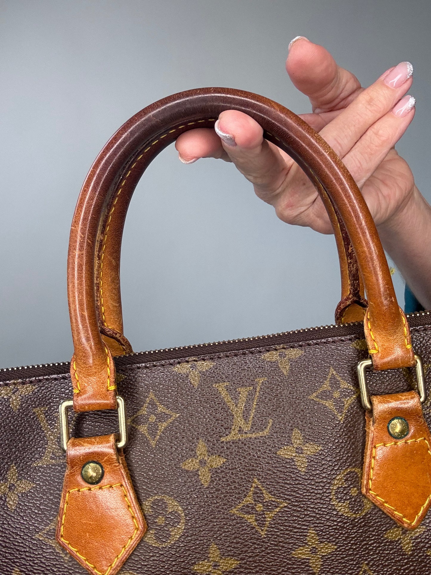 Louis Vuitton Vintage Monogram Tringle Sac
