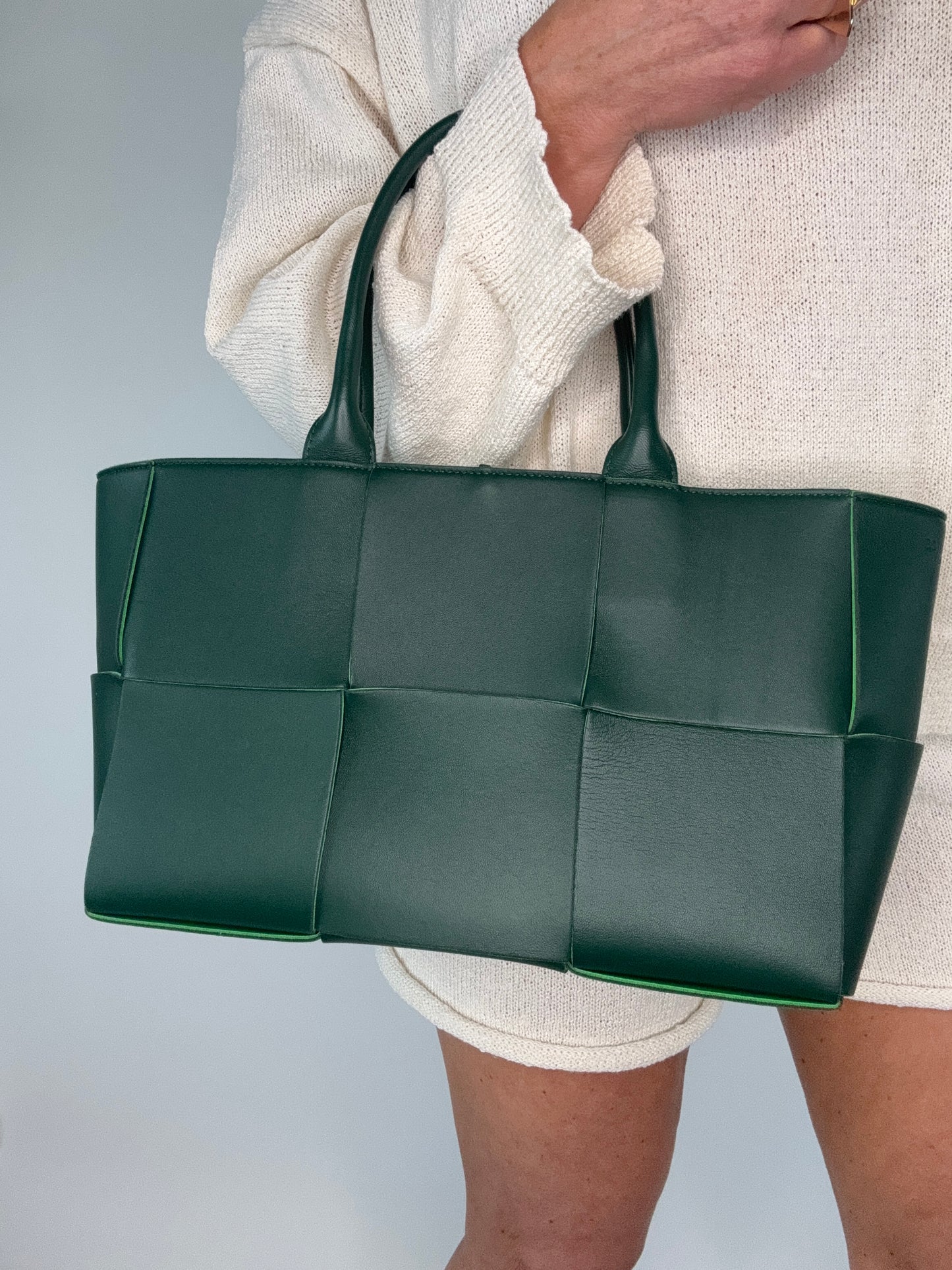 Bottega Veneta Small Green Arco Bag With Pouch