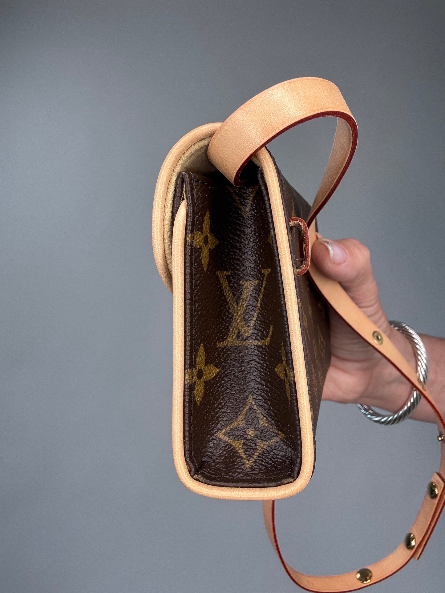 Louis Vuitton Vintage Florentine Belt Bag