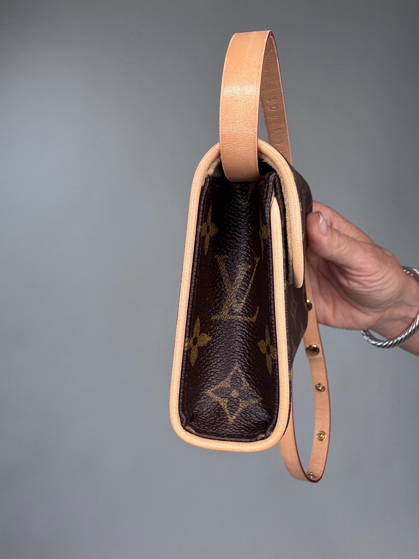 Louis Vuitton Vintage Florentine Belt Bag