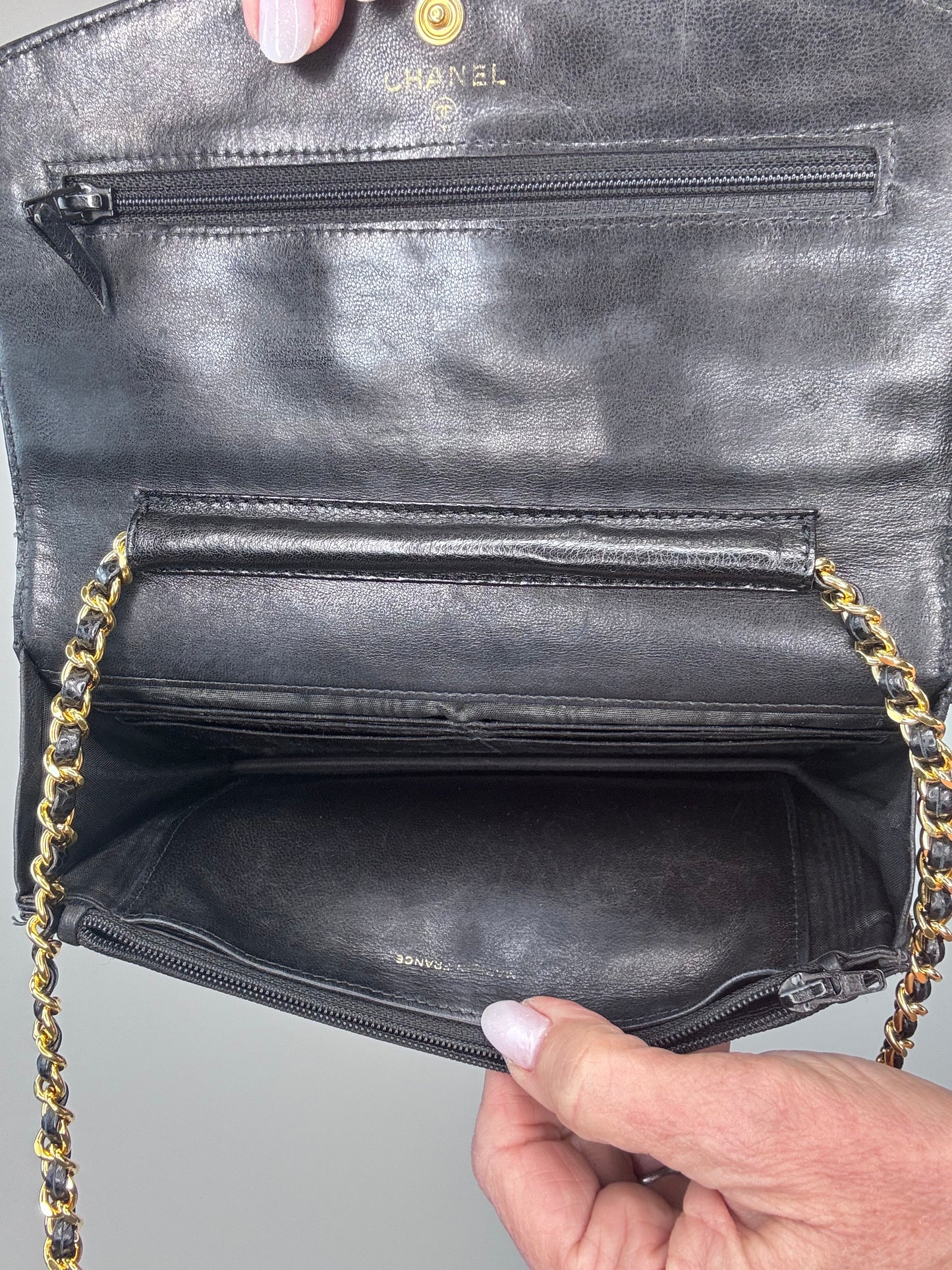 Chanel Caviar COCO Mark Wallet On Chain