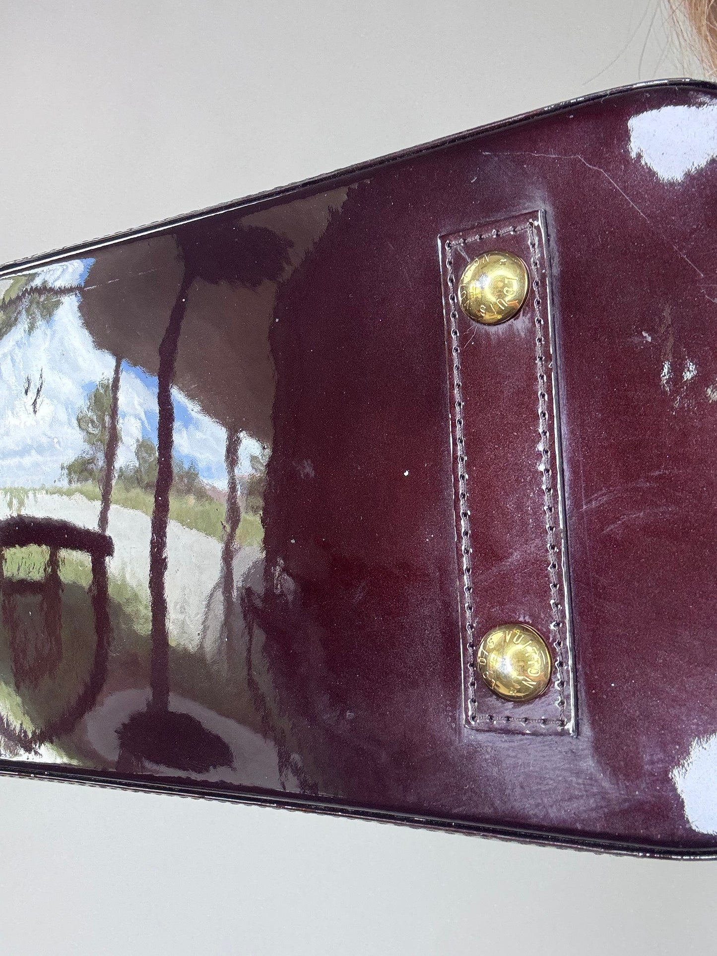 Louis Vuitton Alma GM Vernis Burgundy