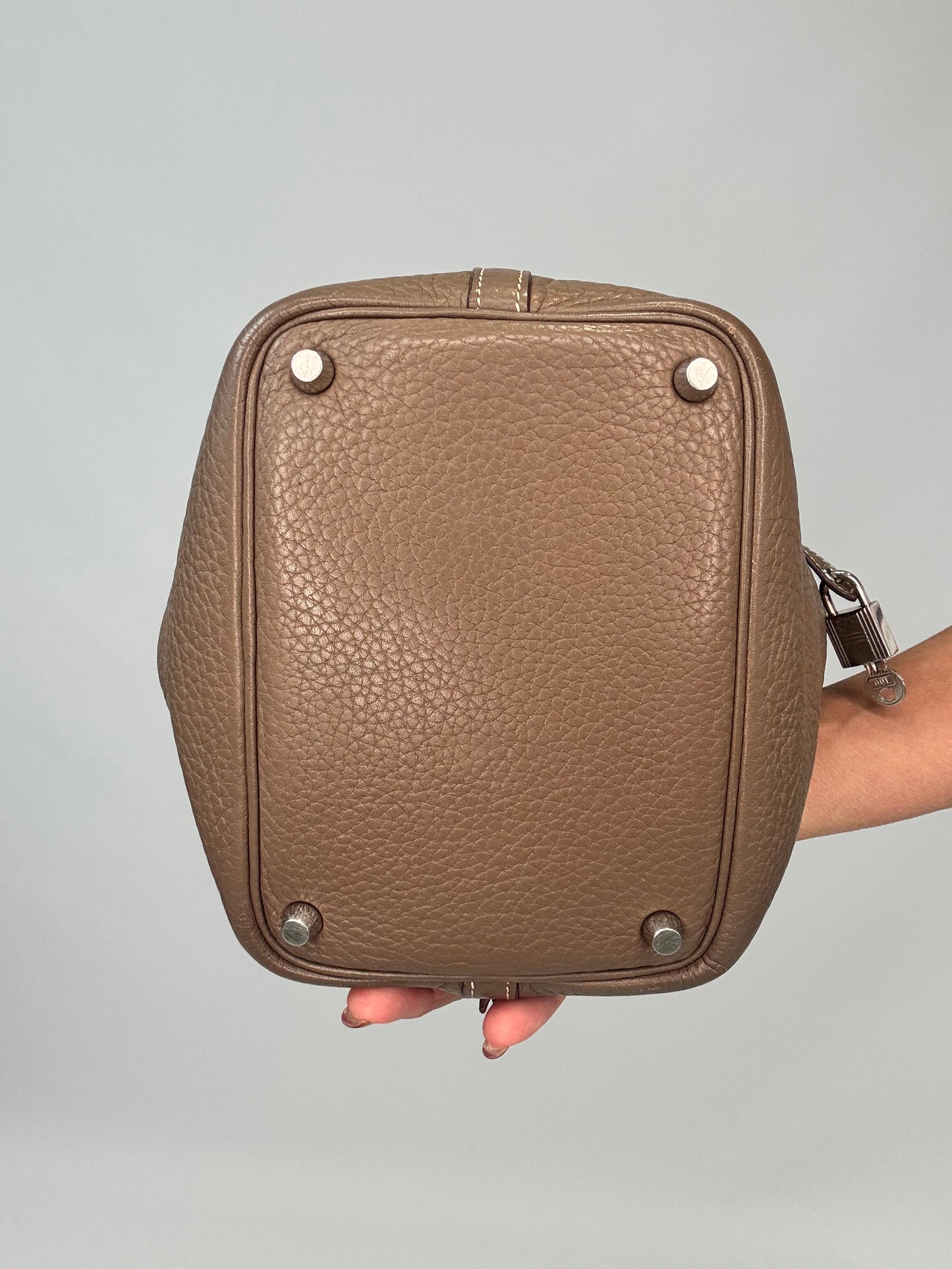 Hermès Picotin Lock 18 Etoupe Taurillon Clemence