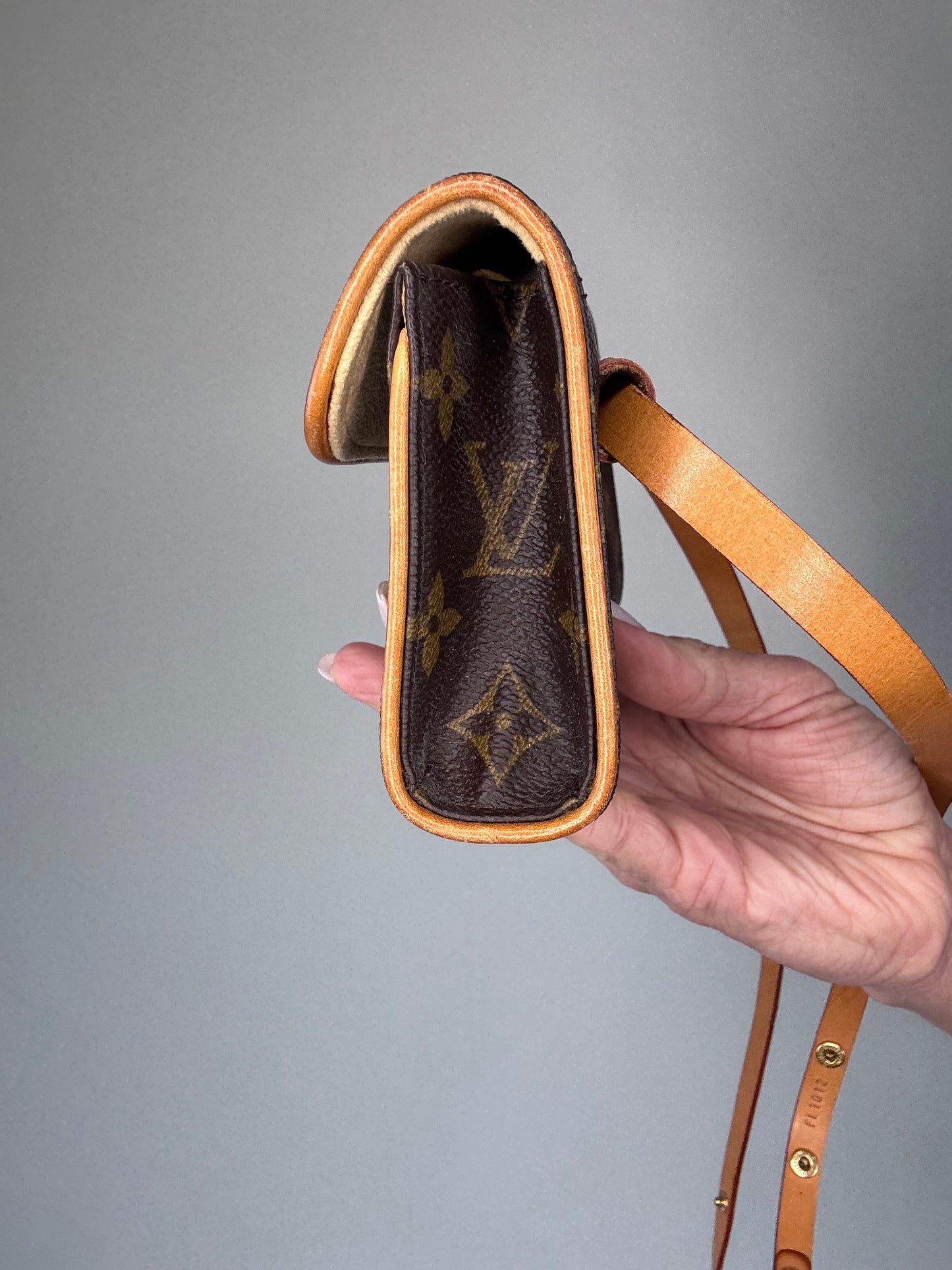 Louis Vuitton Florentine Vintage Belt Bag