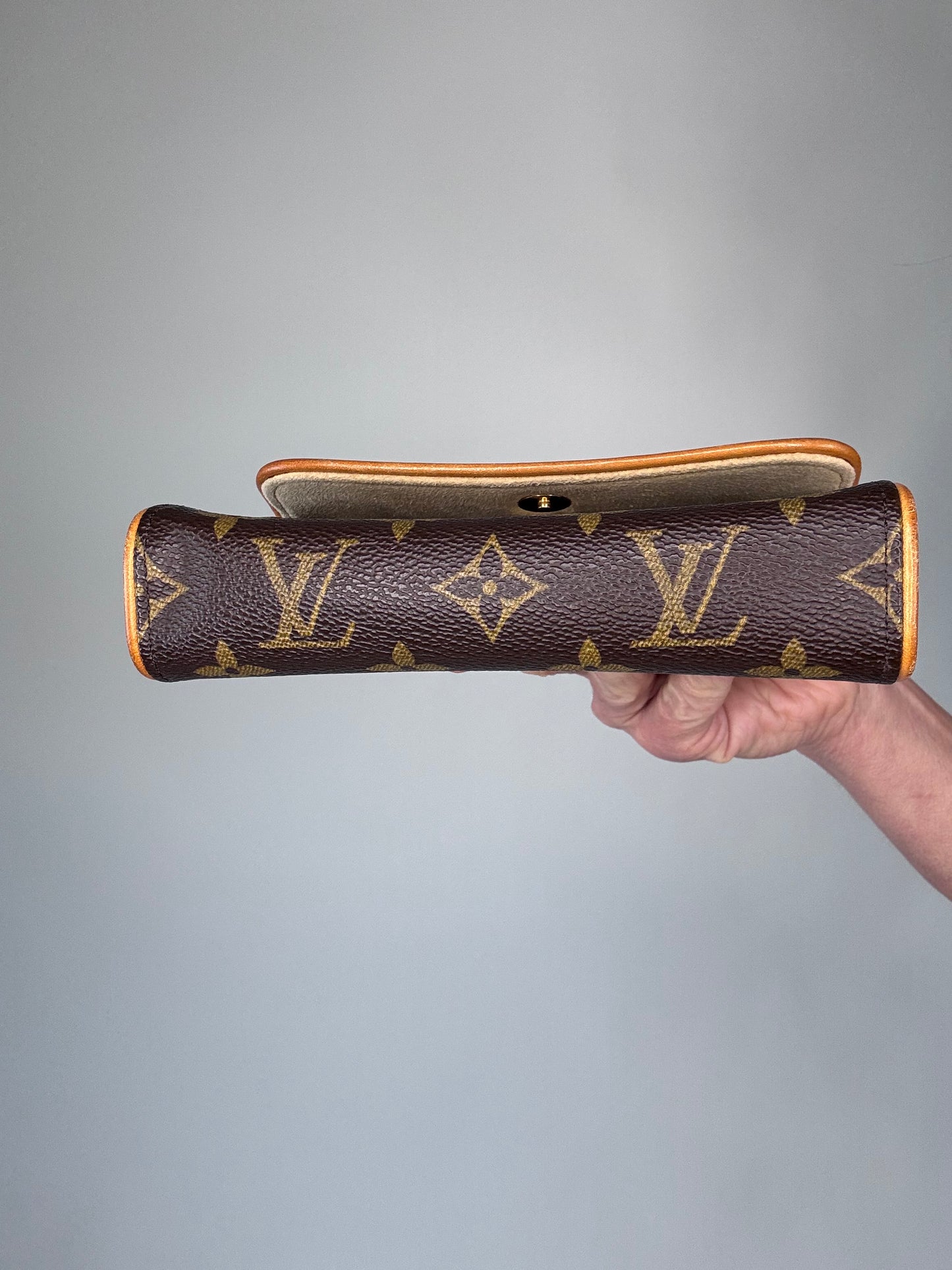 Louis Vuitton Florentine Vintage Belt Bag