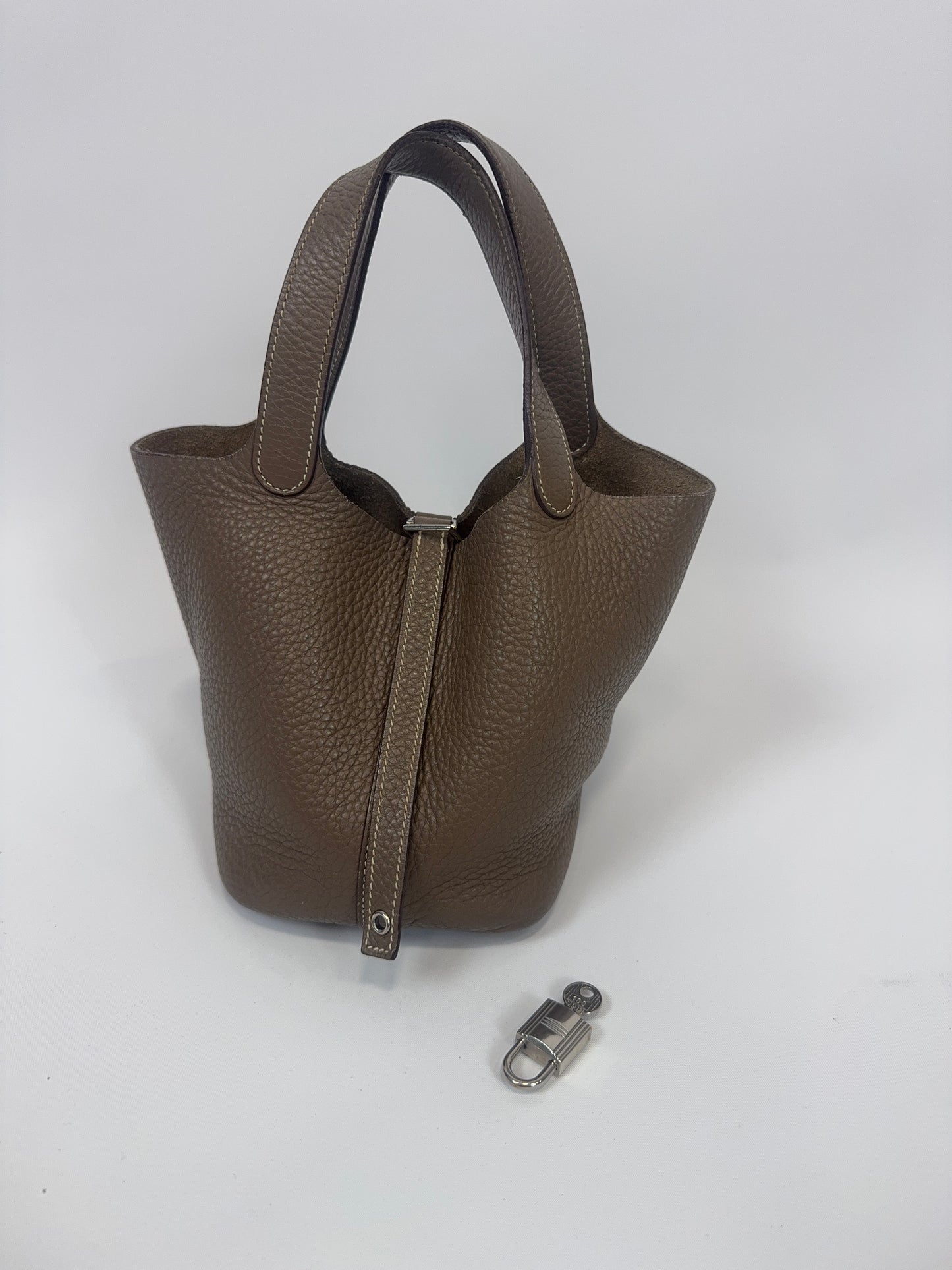Hermès Picotin Lock 18 Etoupe Taurillon Clemence