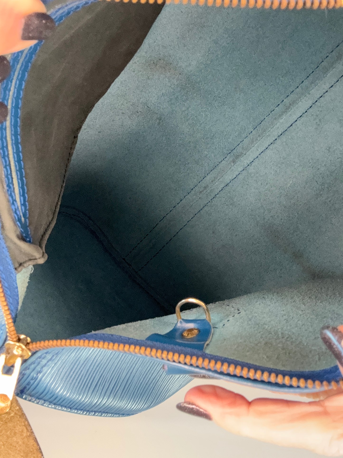 Louis Vuitton Epi Speedy 25 Toledo