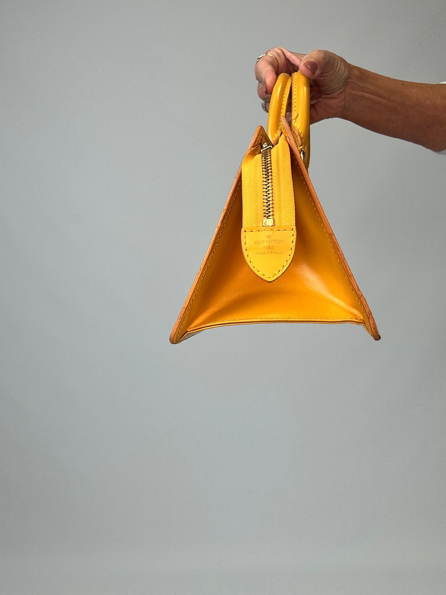 Louis Vuitton Epi Triangle Sac-Yellow