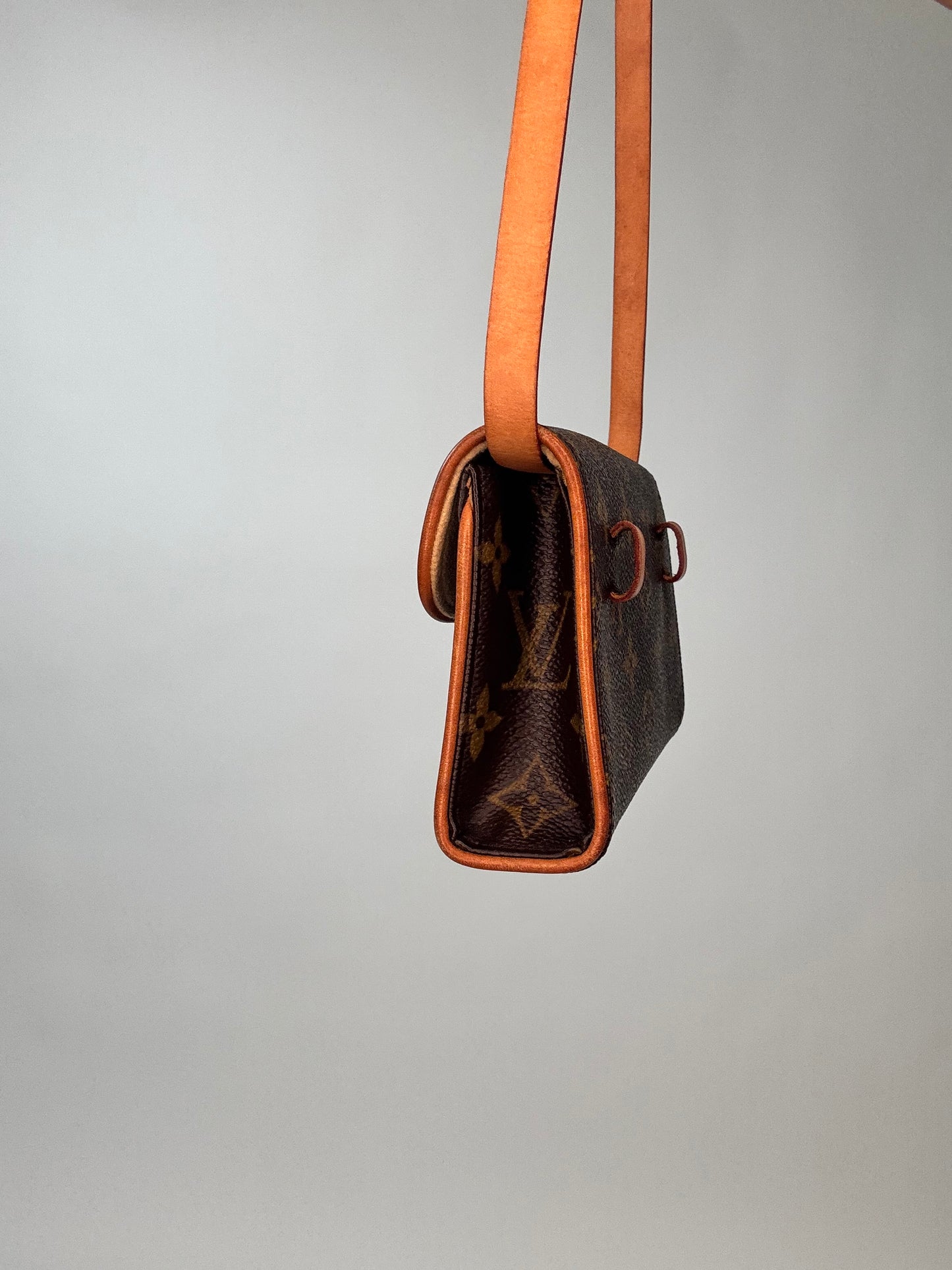Louis Vuitton Monogram Pochette Canvas Florentine S - Belt Bag