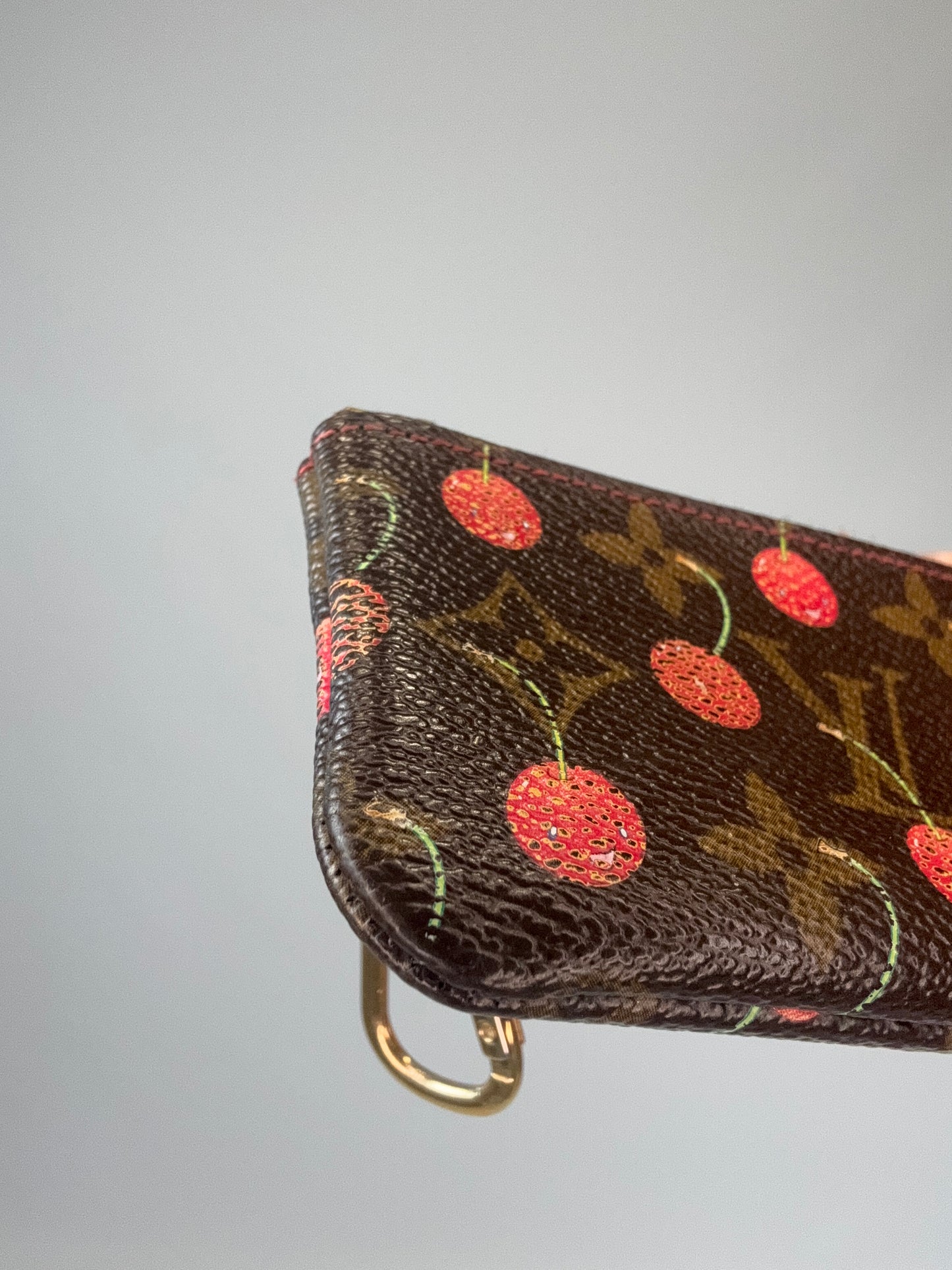 Louis Vuitton Takashi Murakami Cherry Pochette Cles