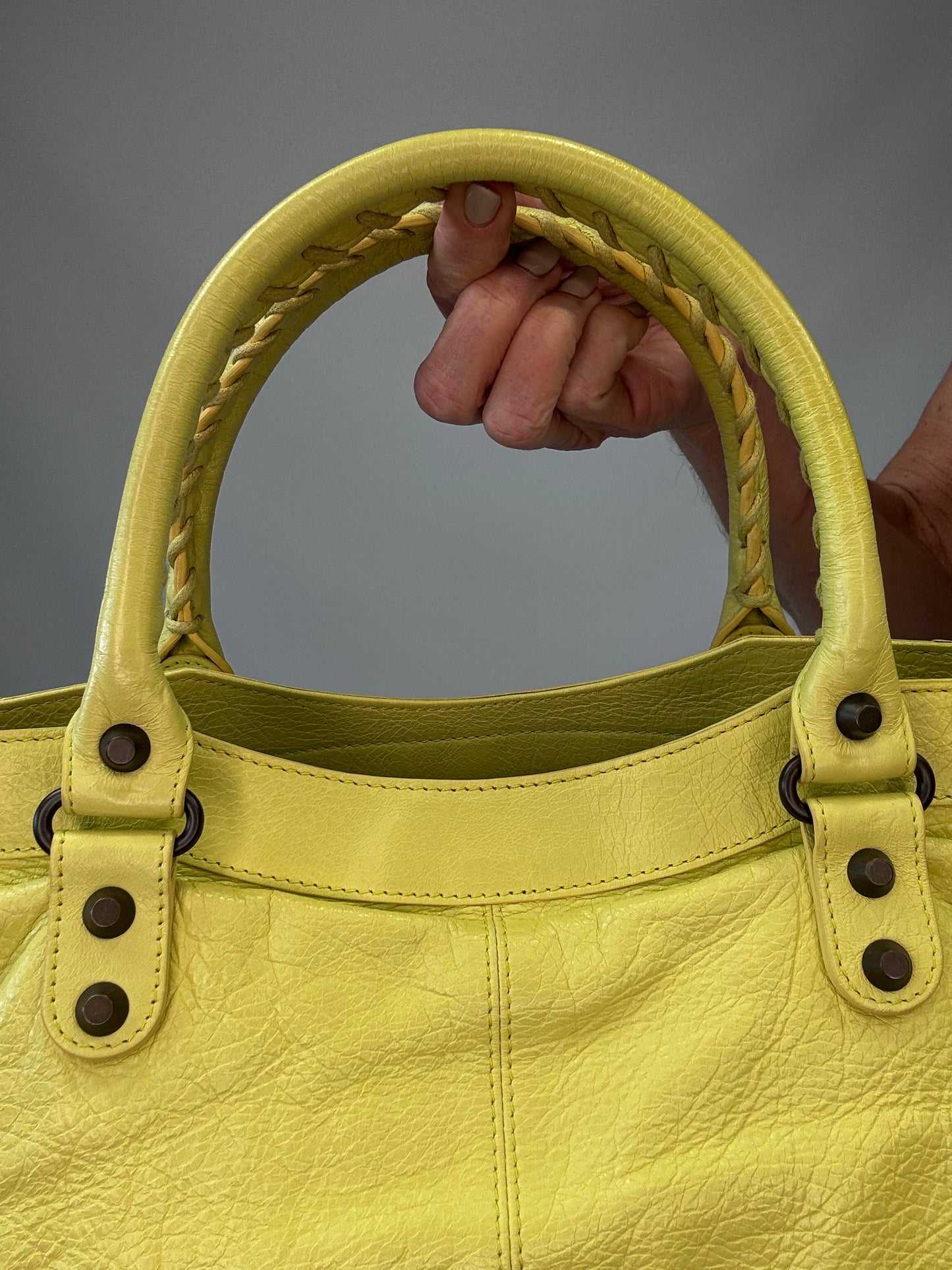 Balenciaga Agneau Classic Hardware Part Time Bag - Yellow