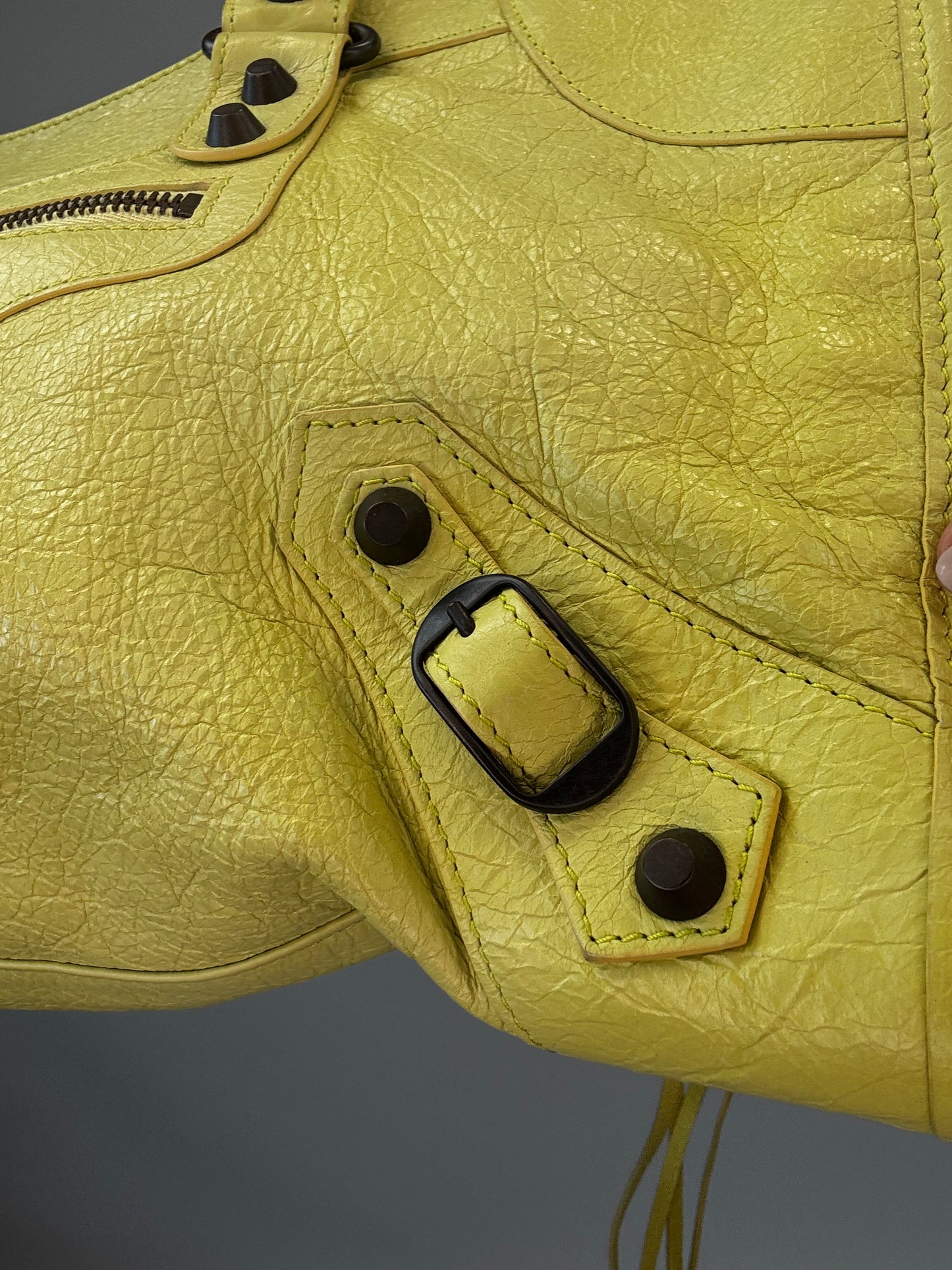 Balenciaga Agneau Classic Hardware Part Time Bag - Yellow