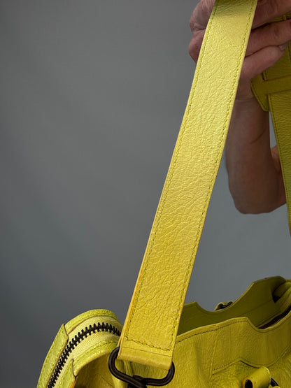 Balenciaga Agneau Classic Hardware Part Time Bag - Yellow