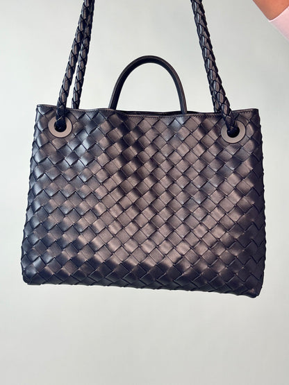 Bottega Veneta Andiamo Medium - Navy