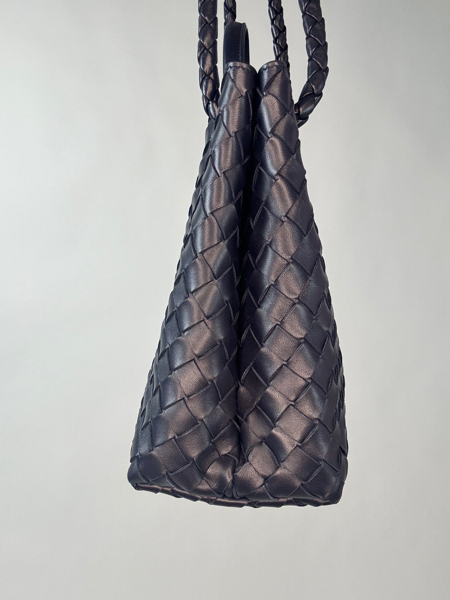 Bottega Veneta Andiamo Medium - Navy