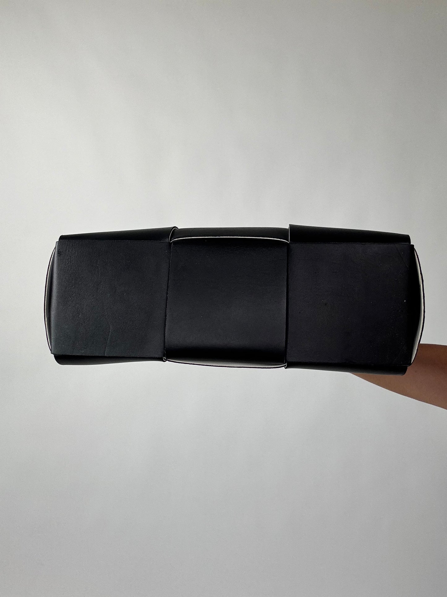 Bottega Veneta Nappa Intrecciato Arco Tote - Medium / Black