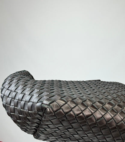 Bottega Veneta Nappa Intrecciato Cabat MM  - Black