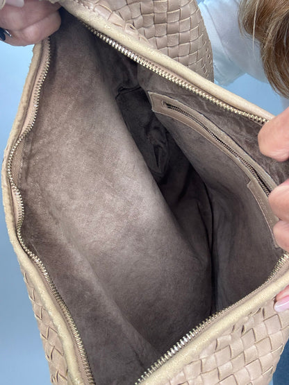 Bottega Veneta Nappa Intrecciato Leather Hobo - Large - Beige