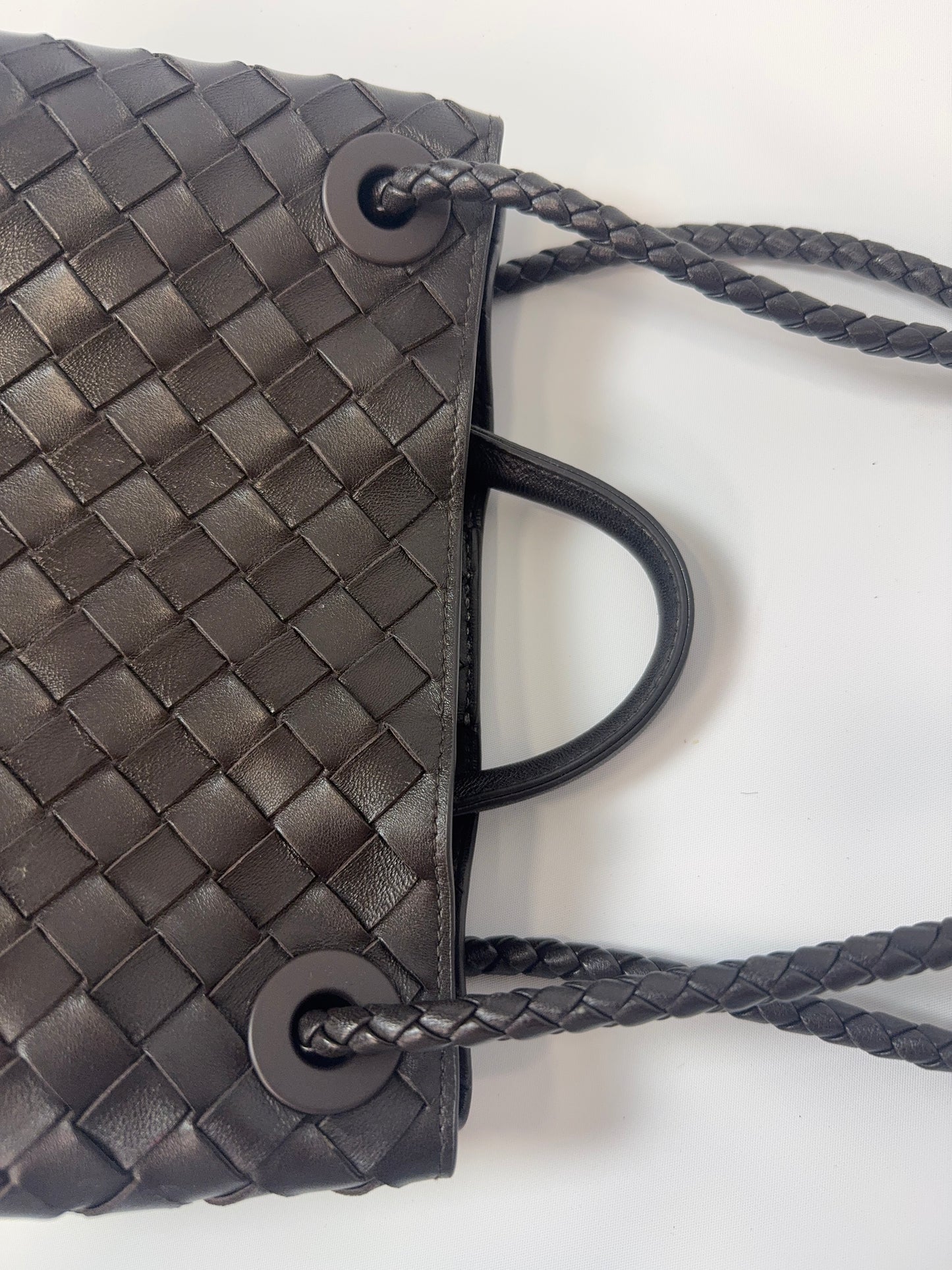 Bottega Veneta Small Andiamo - Brown