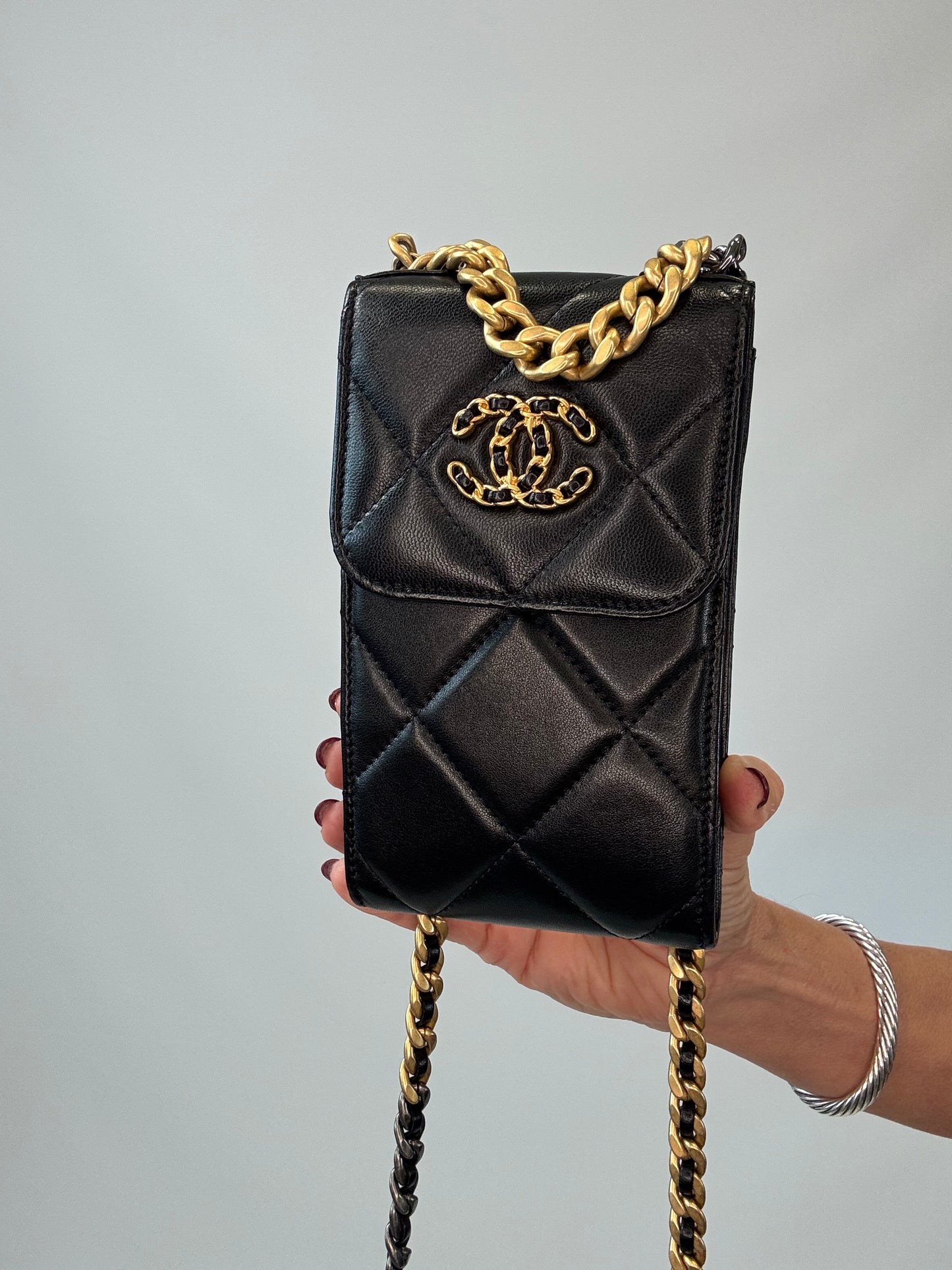 Chanel 19 Lambskin Quilted Phone Holder w/Chain - Black
