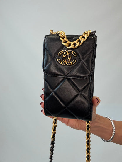 Chanel 19 Lambskin Quilted Phone Holder w/Chain - Black