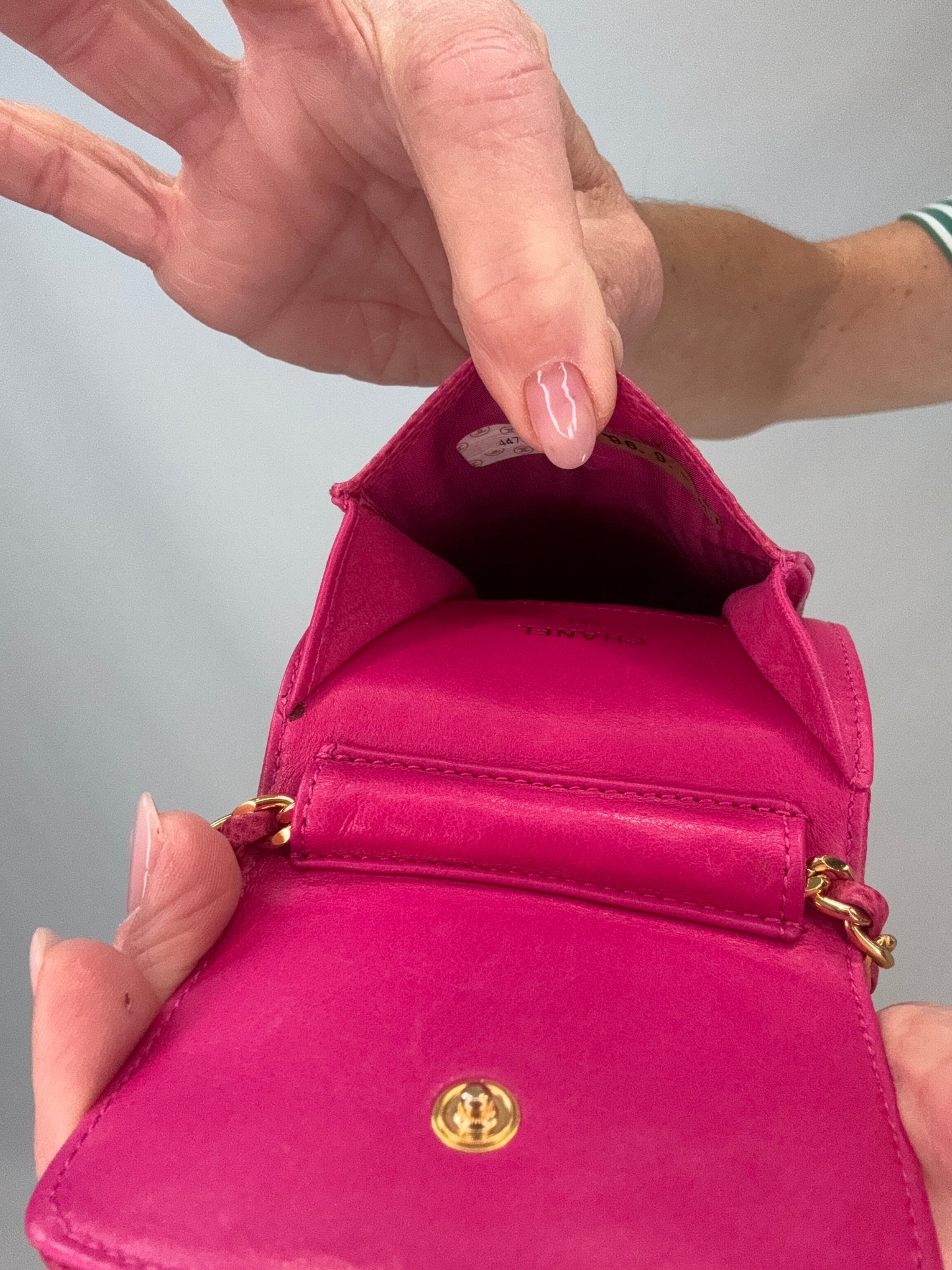Chanel Caviar CC Phone Holder Crossbody - Pink
