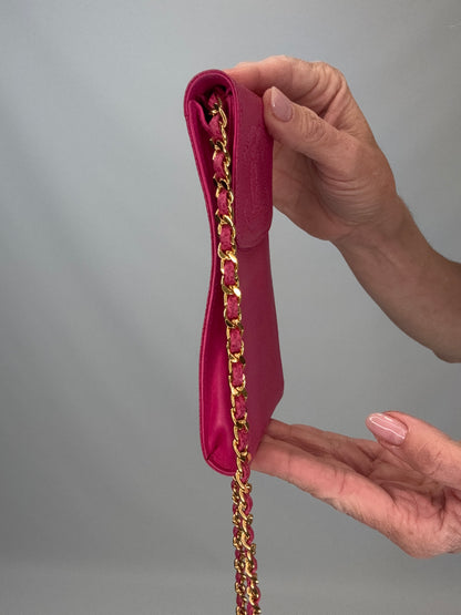 Chanel Caviar CC Phone Holder Crossbody - Pink