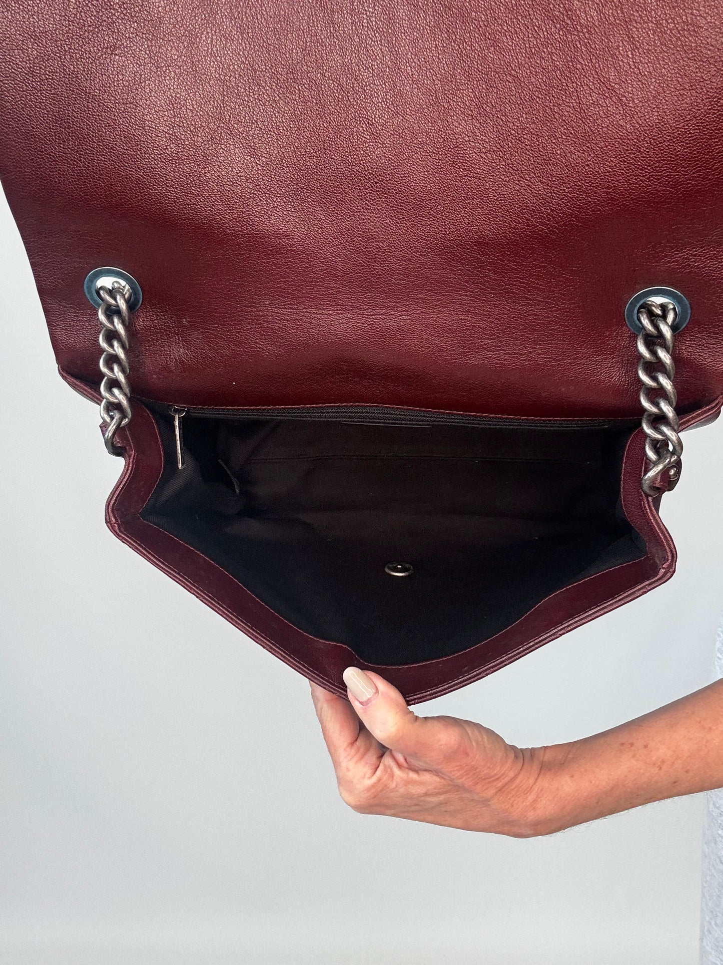 Chanel Goatskin City Rock Flap Bag - Burgundy