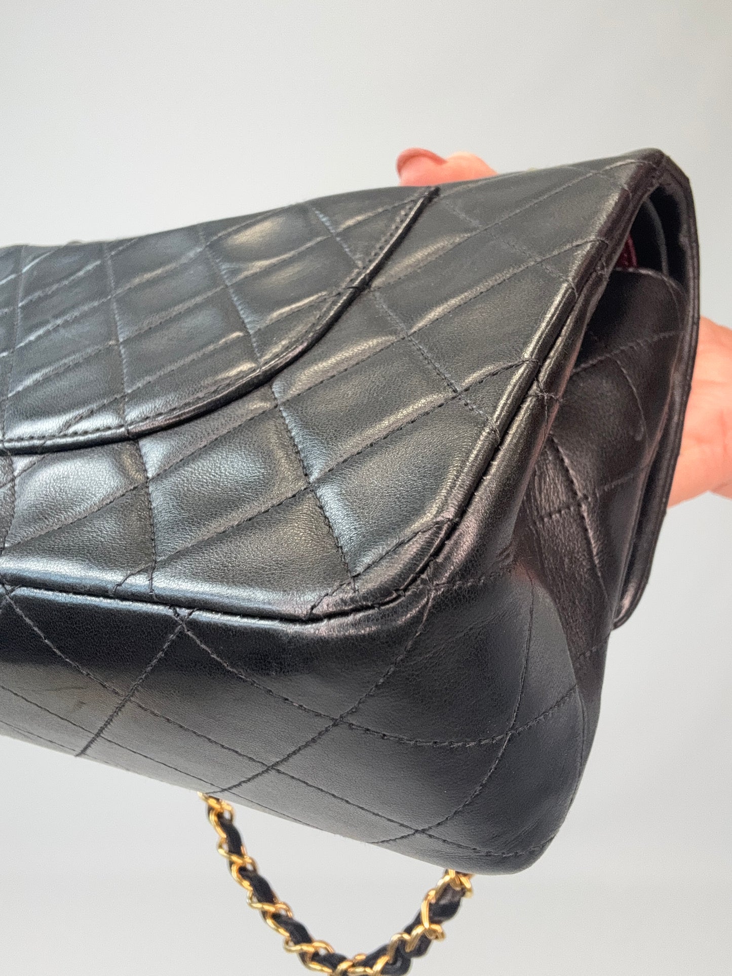 Chanel Quilted Lambskin Classic Double Flap - Vintage / Black