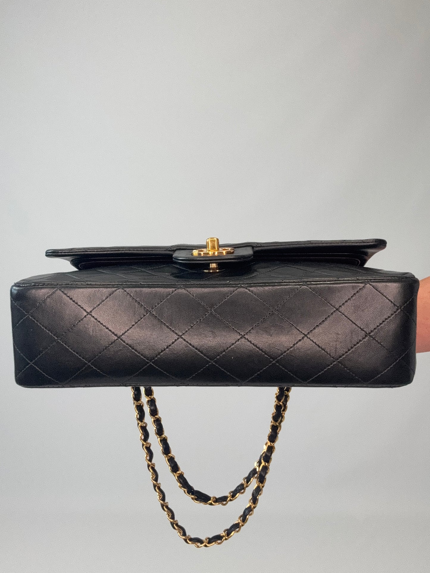 Chanel Quilted Lambskin Classic Double Flap - Vintage / Black