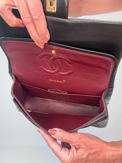 Chanel Quilted Lambskin Classic Double Flap - Vintage / Black