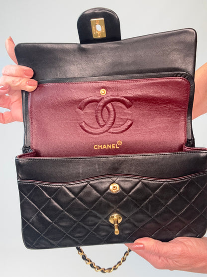 Chanel Quilted Lambskin Classic Double Flap - Vintage / Black