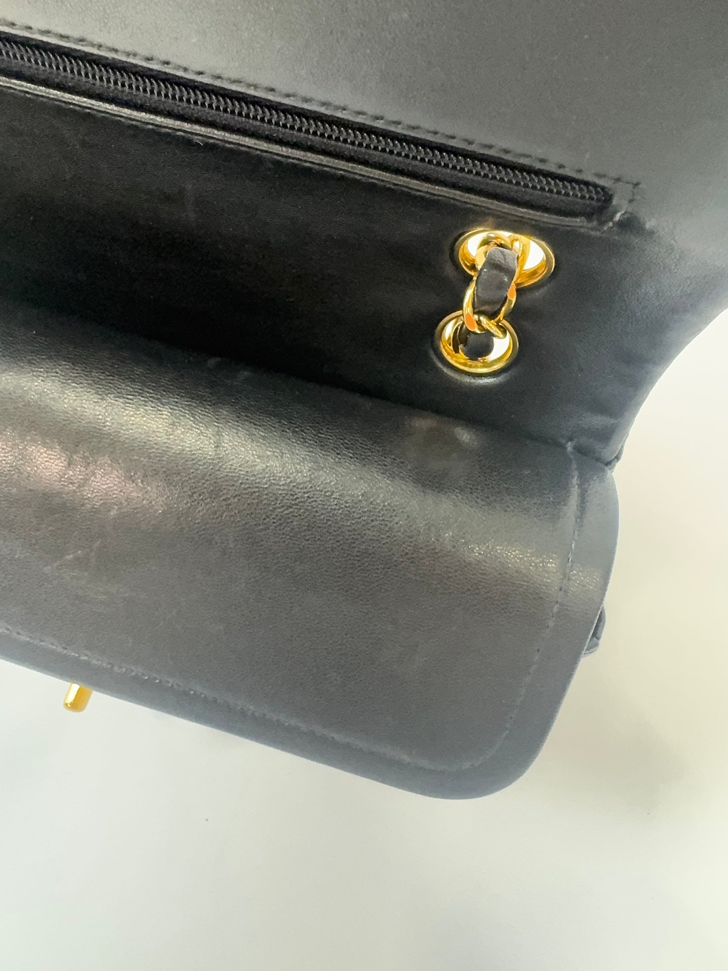 Chanel Quilted Lambskin Classic Double Flap - Vintage / Black