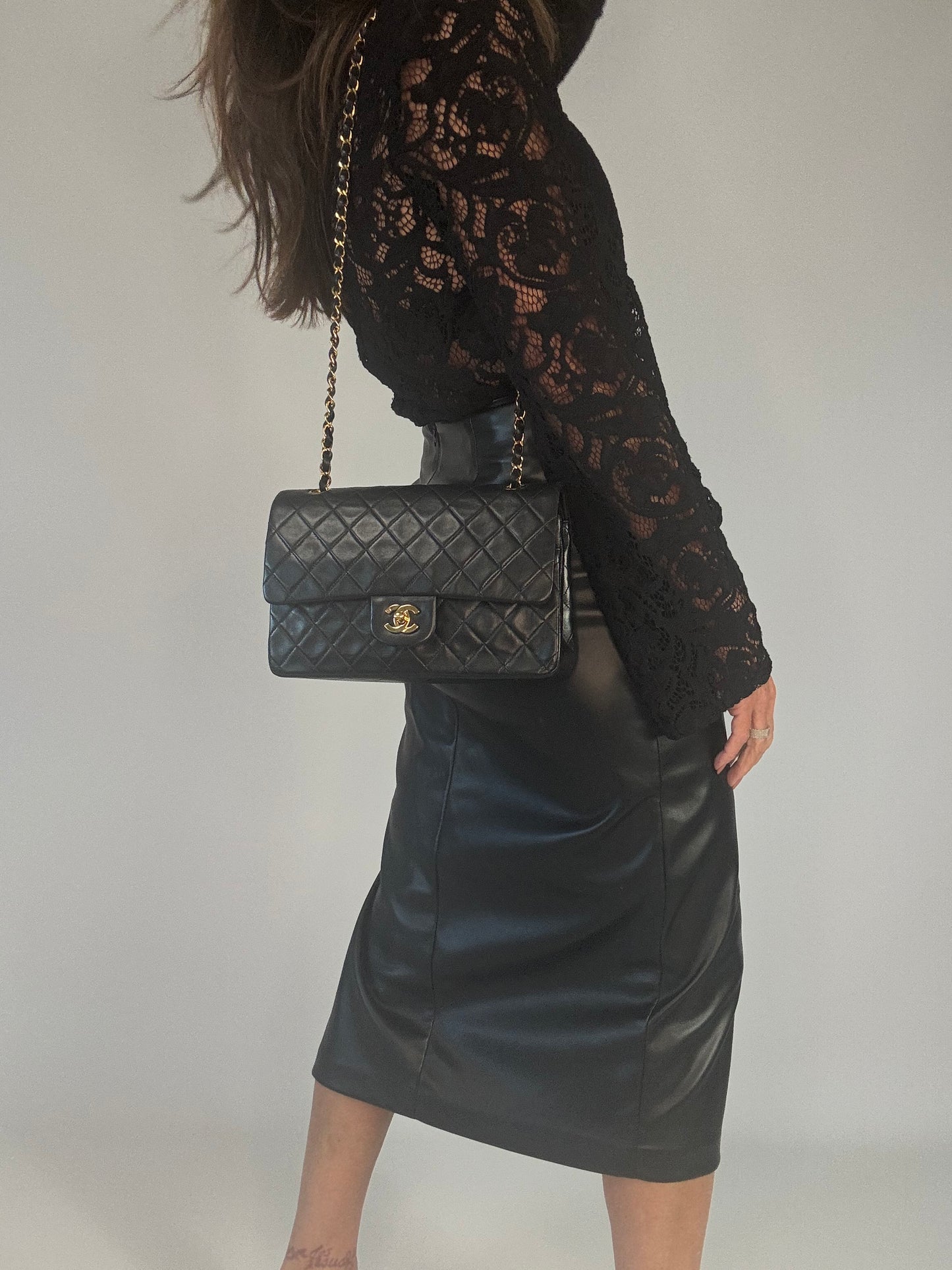 Chanel Quilted Lambskin Classic Double Flap - Vintage / Black