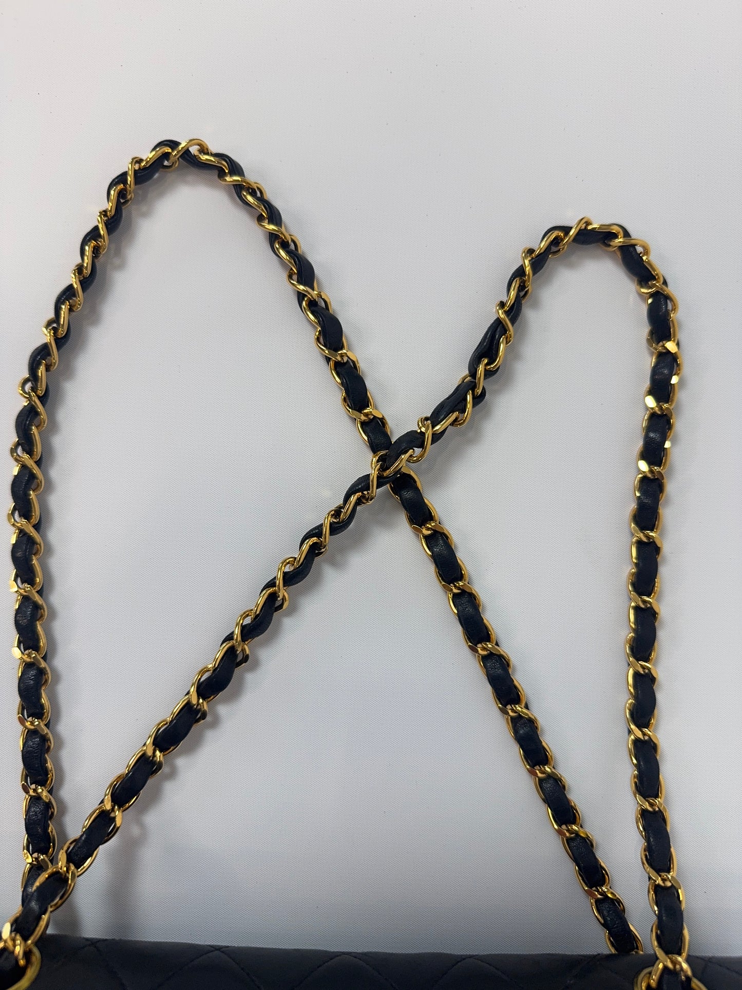 Chanel Quilted Lambskin Classic Double Flap - Vintage / Black