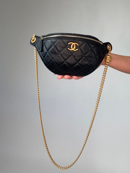 Chanel Waist Bag Sweetheart -Black
