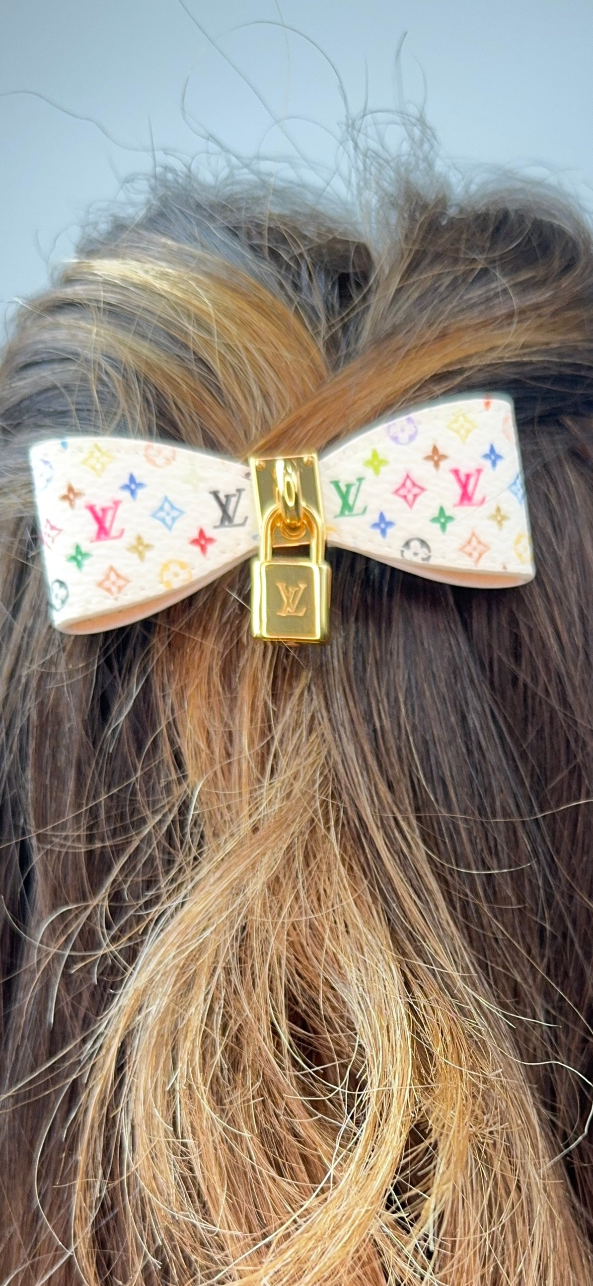 Louis Vuitton x Takashi Murakami Monogram Multicolore Bow Charm