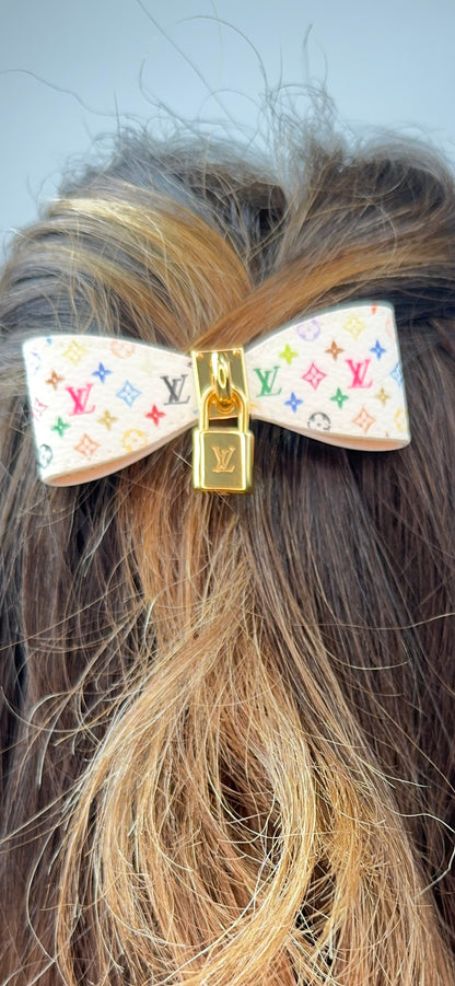 Louis Vuitton x Takashi Murakami Monogram Multicolore Bow Charm
