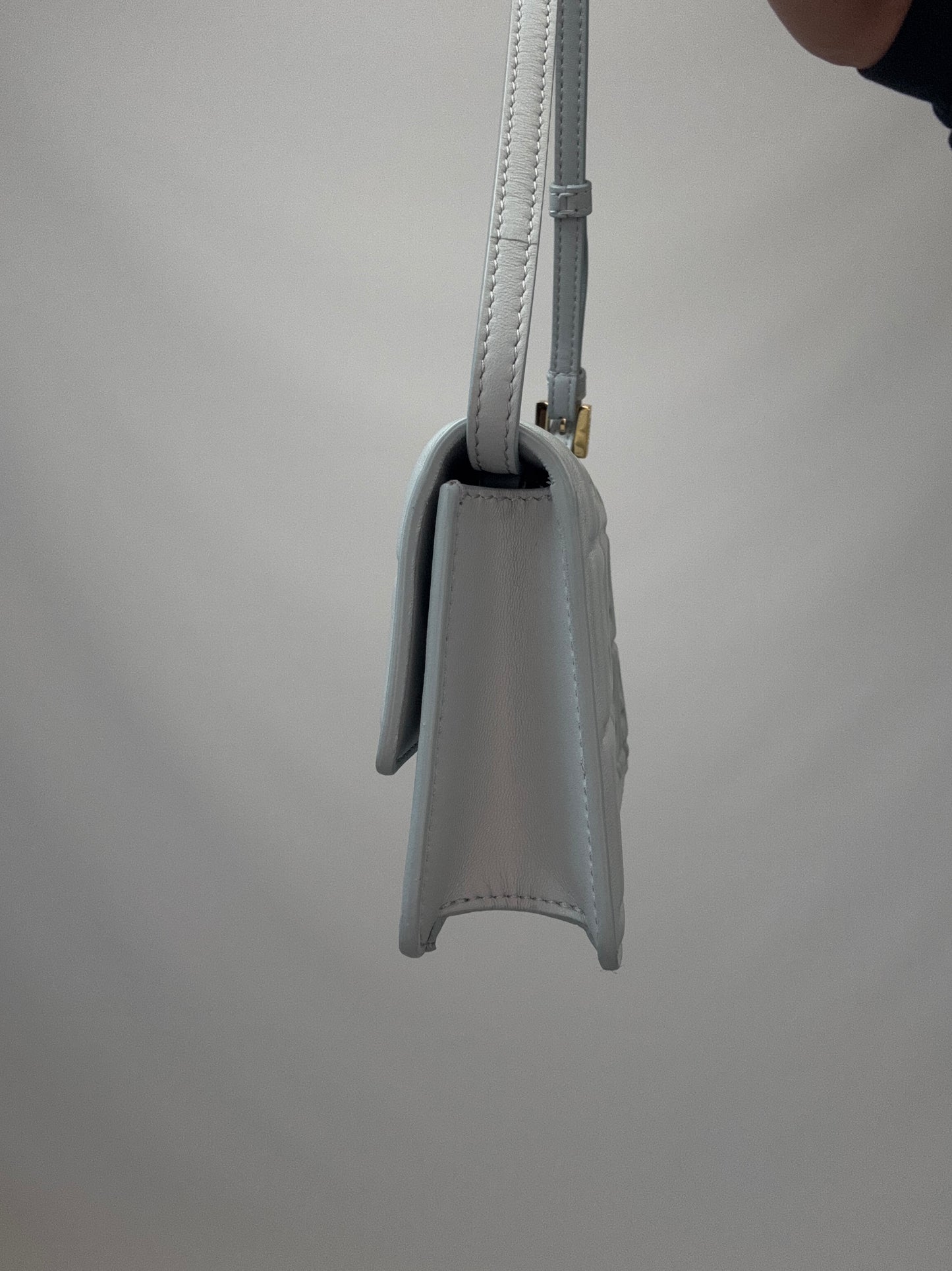 Fendi Wallet On Chain Baguette - Light Blue right side of handbag