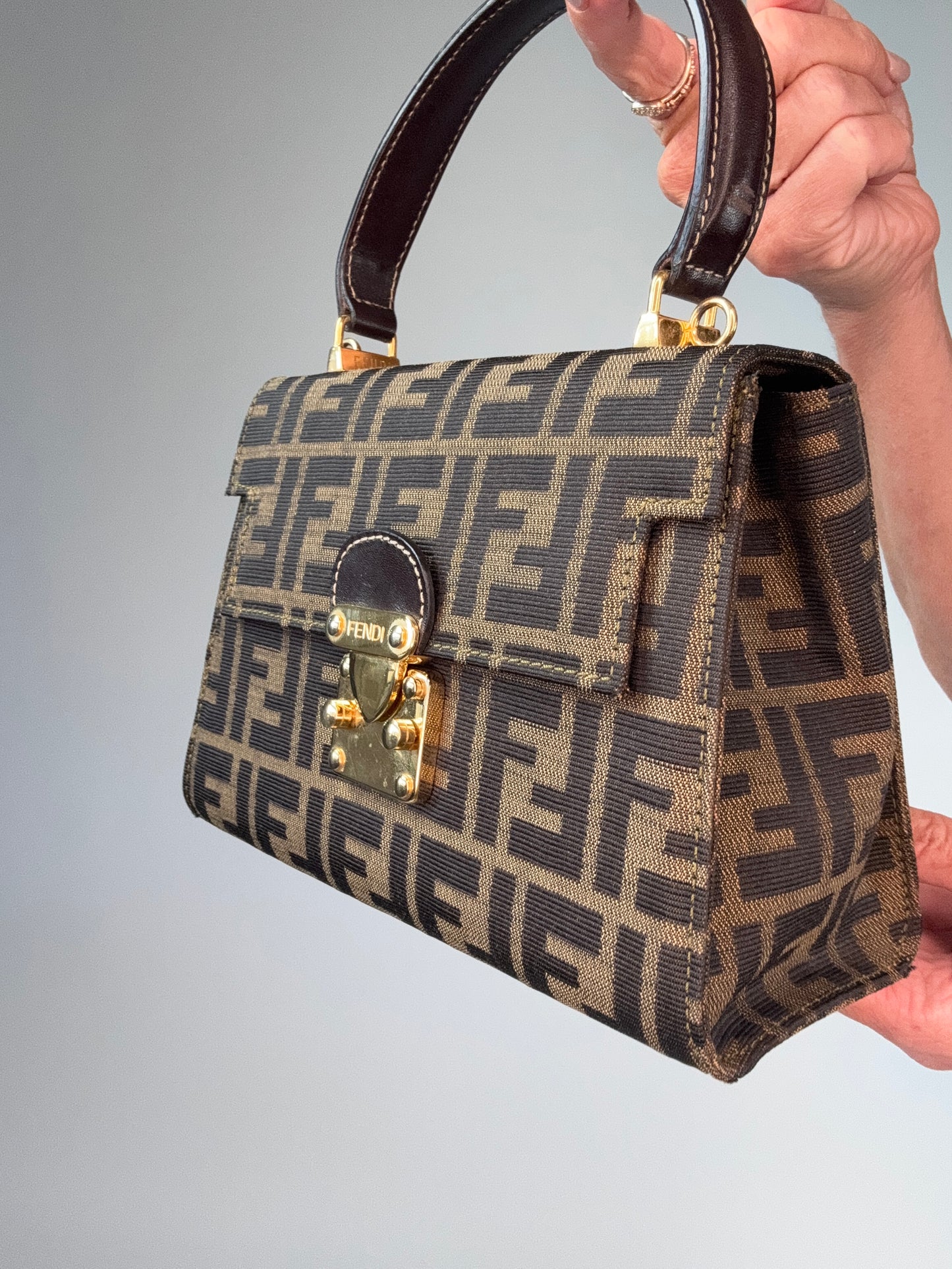 Fendin Zucca Kelly Two Way Bag