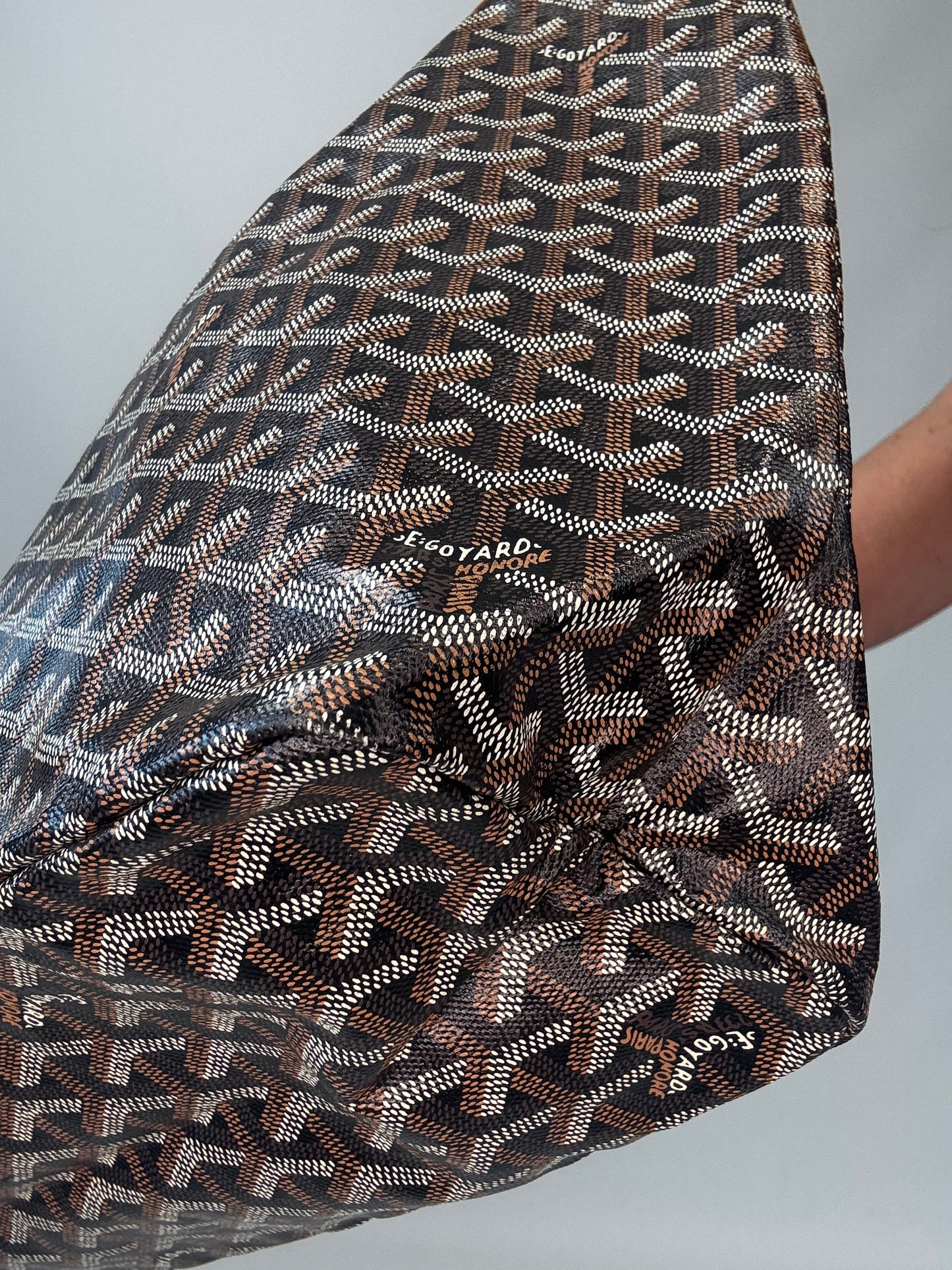 Goyard St Louis PM With Pouch - Black / Brown