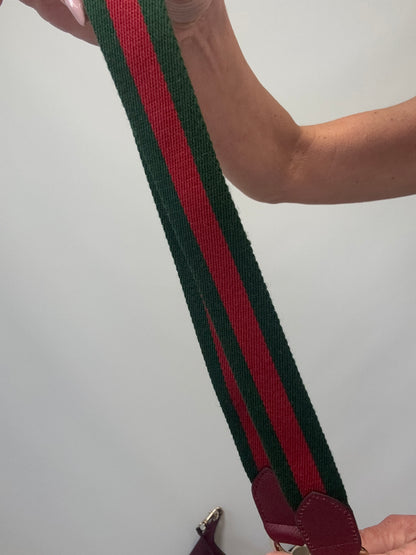 Gucci B Large Hobo Bag heritage strap image 2