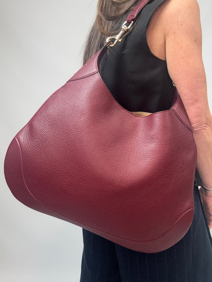 Gucci B Large Hobo Bag modeled image 2