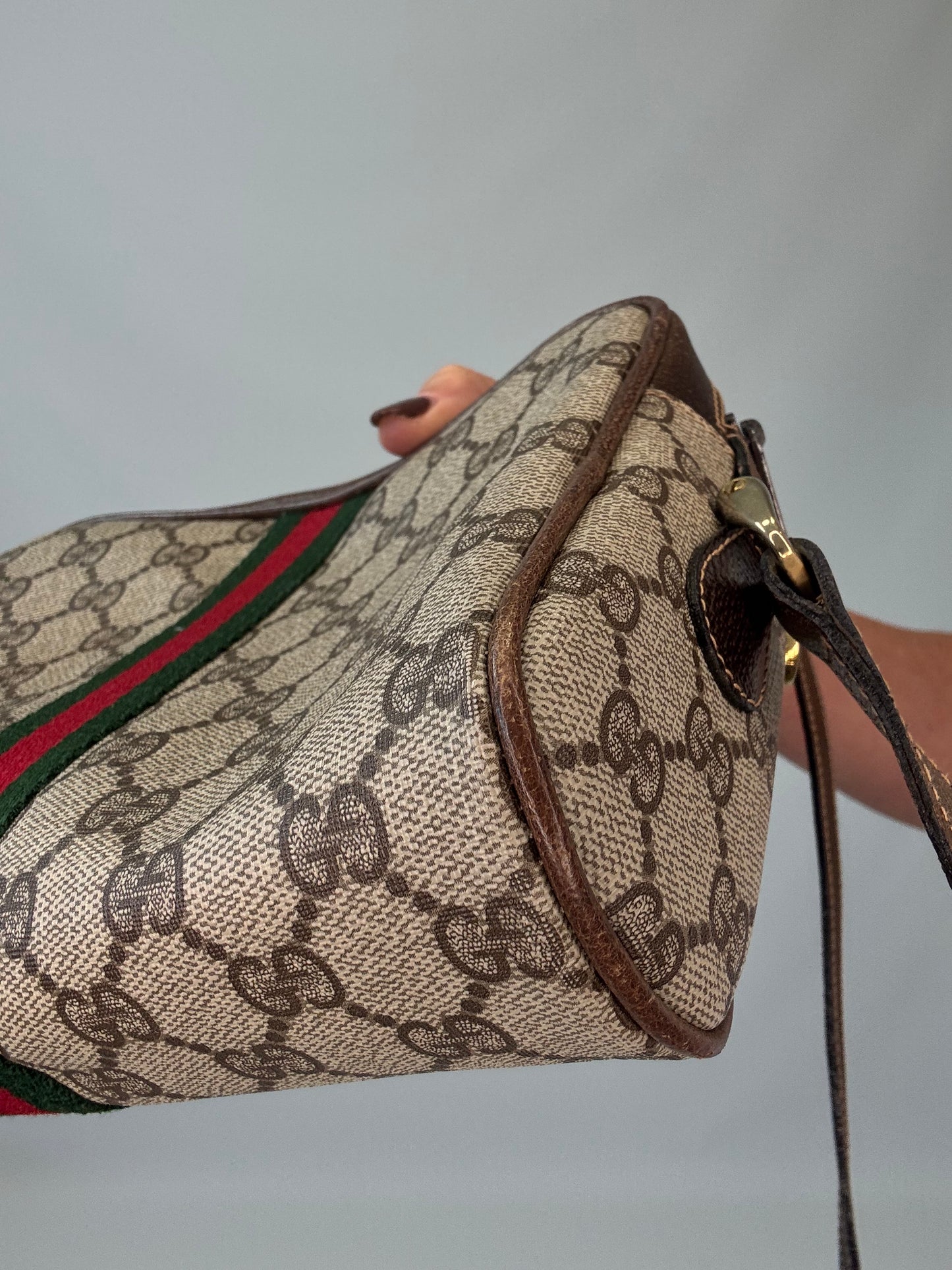 Gucci GG Supreme Monogram Canvas Ophidia Crossbody Bag - Vintage