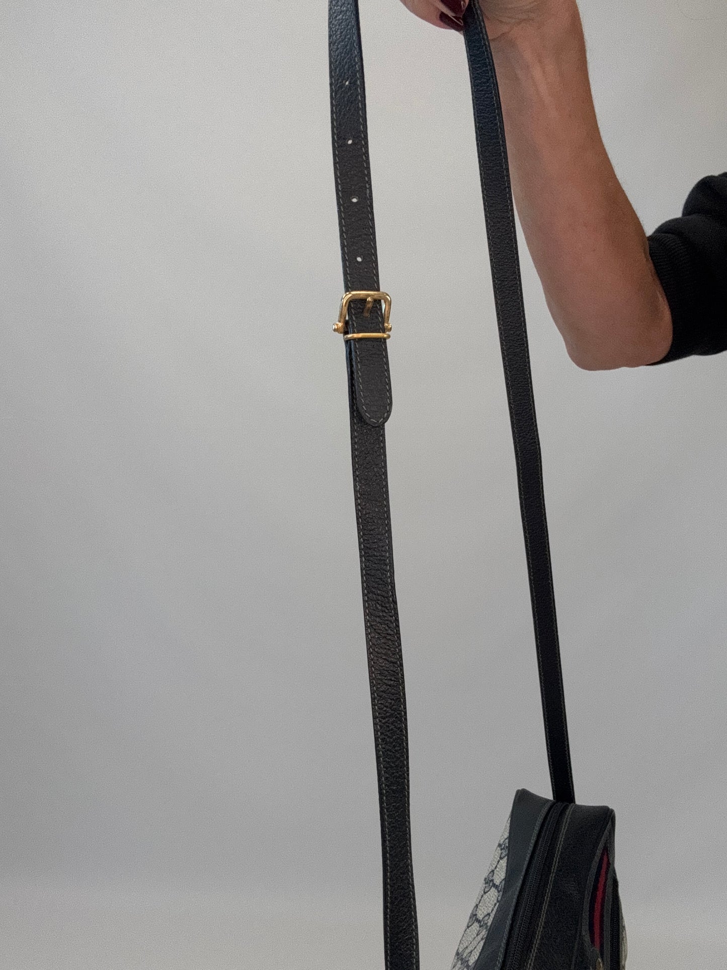 Gucci GG Supreme Sherry Line Shoulder Bag - Navy Blue