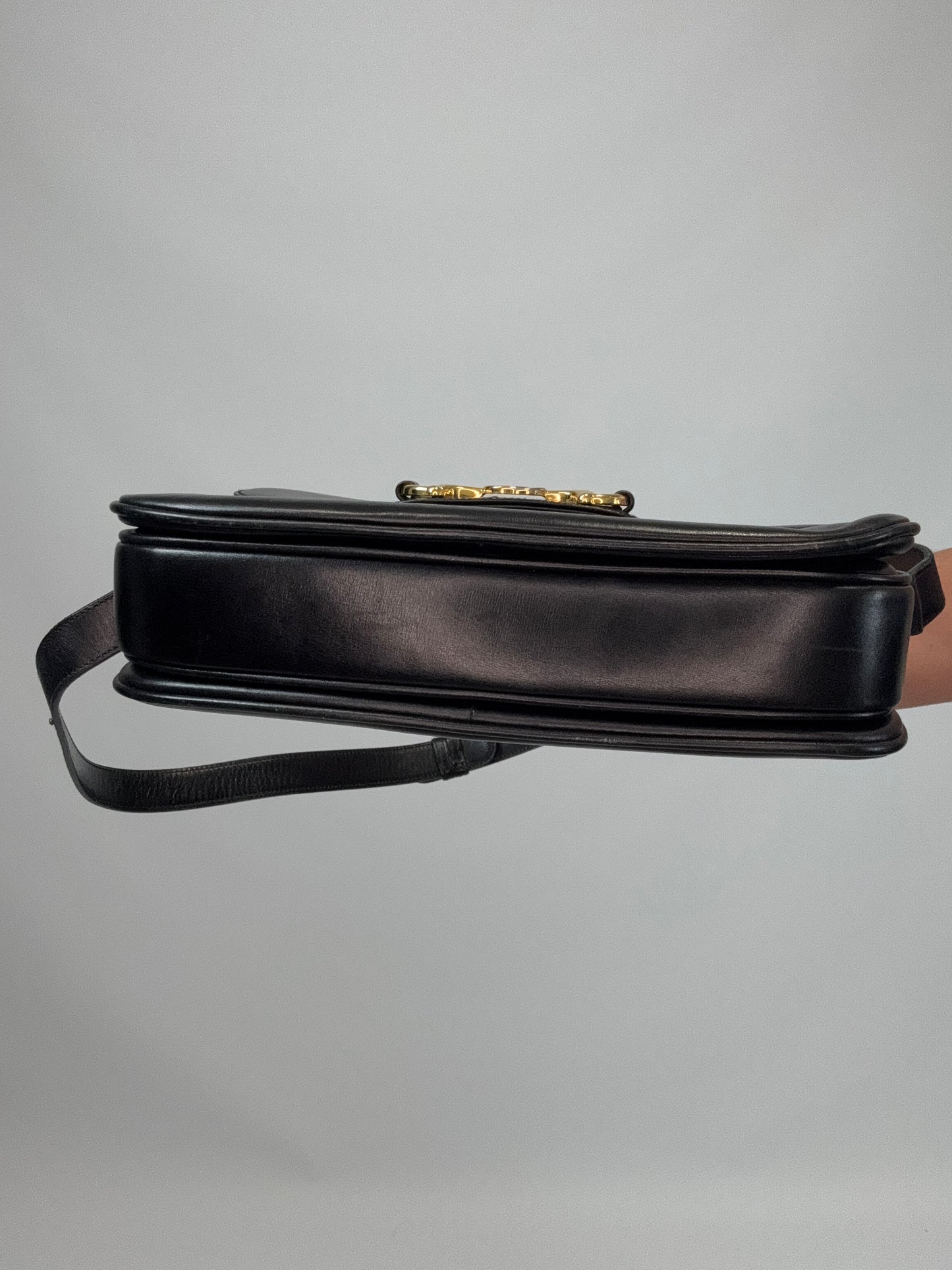 Gucci Horsebit 1955 Shoulder Bag with Gold and Silver Logo - Black