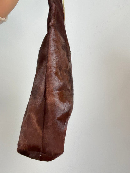Gucci by Tom Ford oversized shoulder bag in brown pony hair from the Fall/Winter 1996 runway collection. Right Side of Bag
Close-up