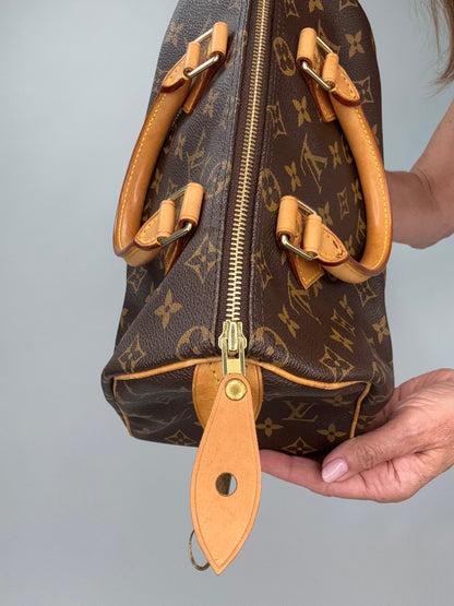Louis Vuitton Speedy 25 Monogram